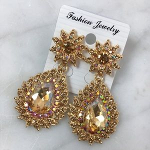 Cherryl’s Jewelry - Champagne Crystal Chandelier Event Earrings Cherryl’s Jewelry - Champagne Crystal Chandelier Event Earrings